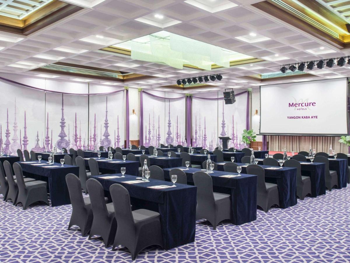 Mercure Yangon Kaba Aye Exterior foto